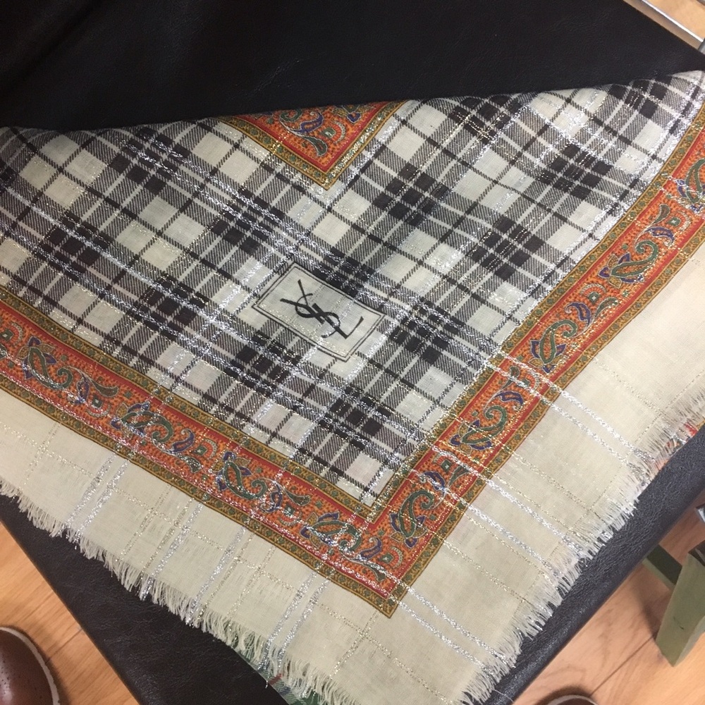 YSL vintage plaid print scarf - Picture 4 of 4